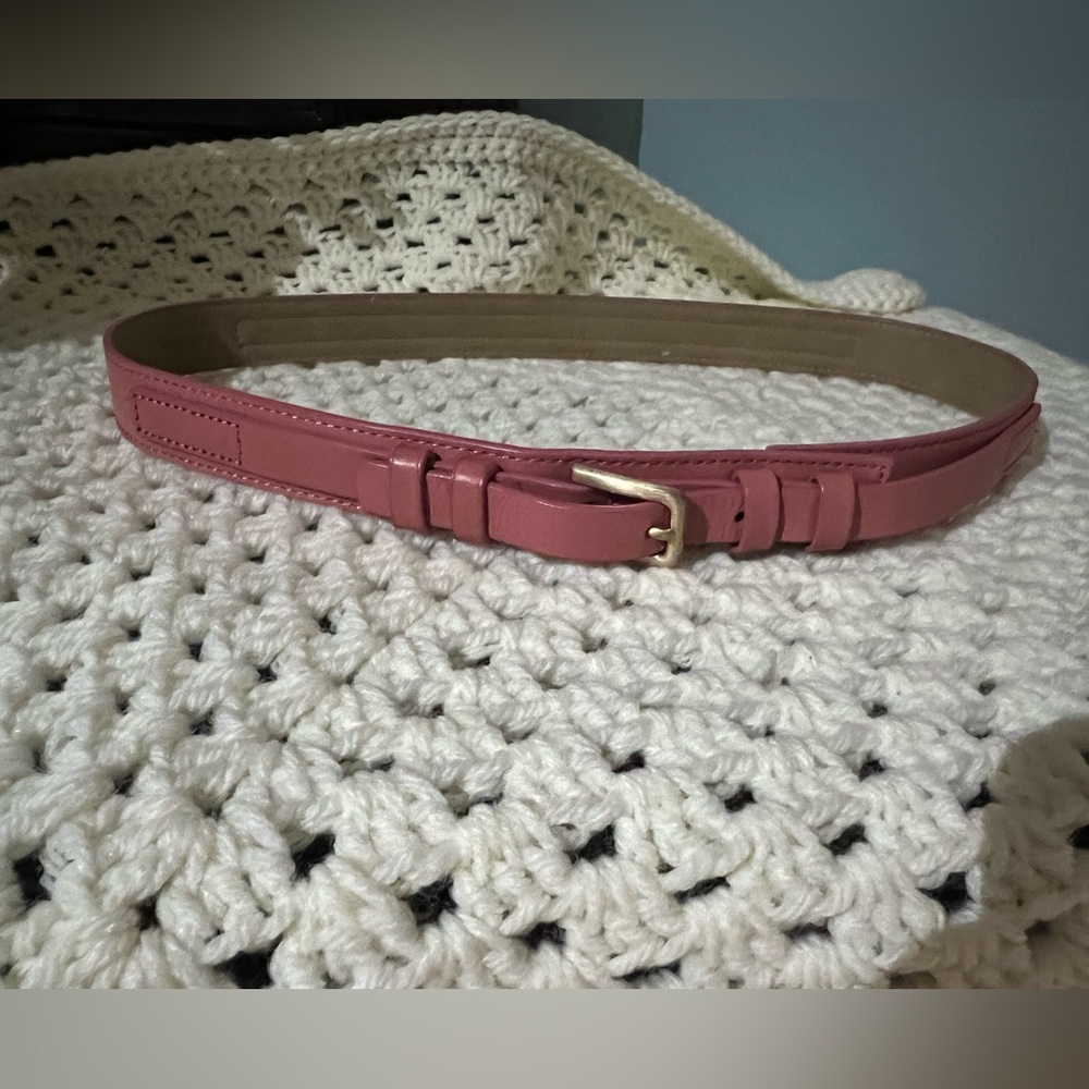 Woman’s belt